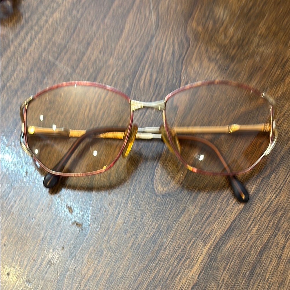 Elegant Gold and Brown Women's Glasses